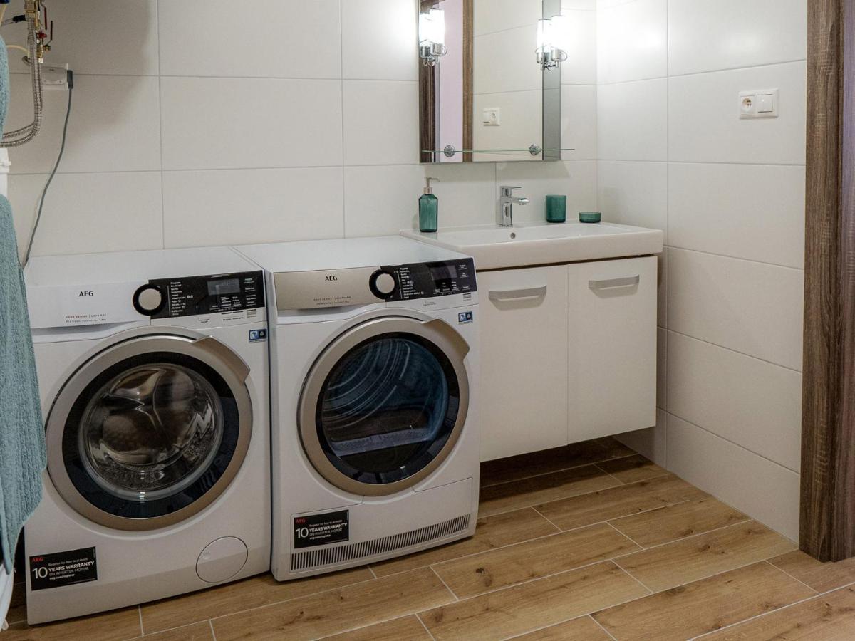 Apartmany Motocentrum Kaluža Eksteriør billede